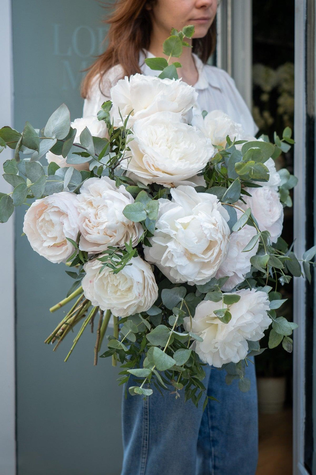 Peonías Blancas - Lorena Marco